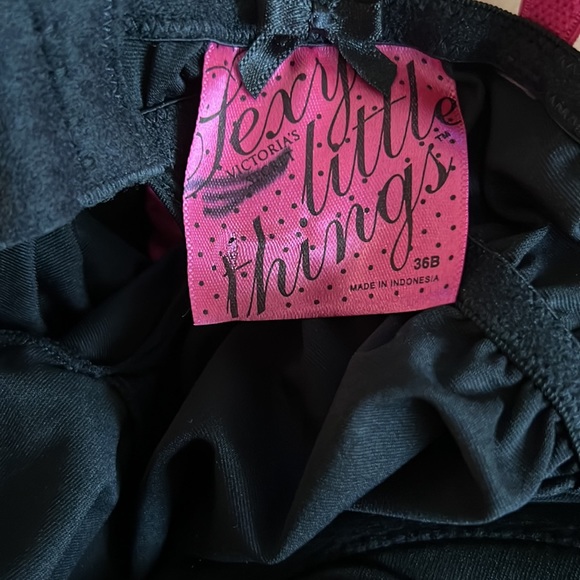 Victoria Secret Lingerie - Picture 6 of 7